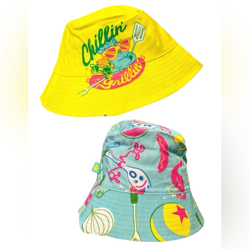 Disney Parks Toy Story Summer Chillin and Grillin Reversible Bucket Hat 🆕